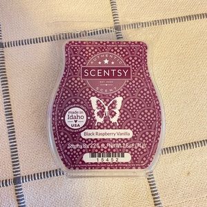 Black Raspberry vanilla wax melt